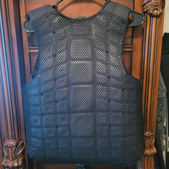 Phoenix Performance Product Tipperary Pro-Max Equestrian Vest Black TALL MEDIUM - Picture 2 of 6